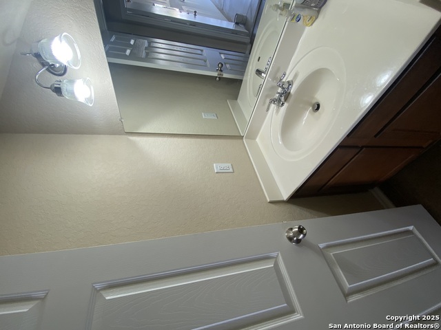 Image 11 of 23 For 11522 Fort Smith