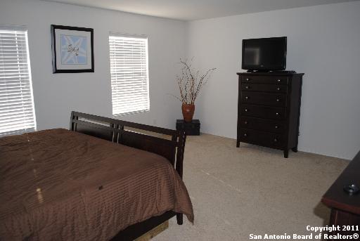 Image 11 of 16 For 25618 Lost Creek Way