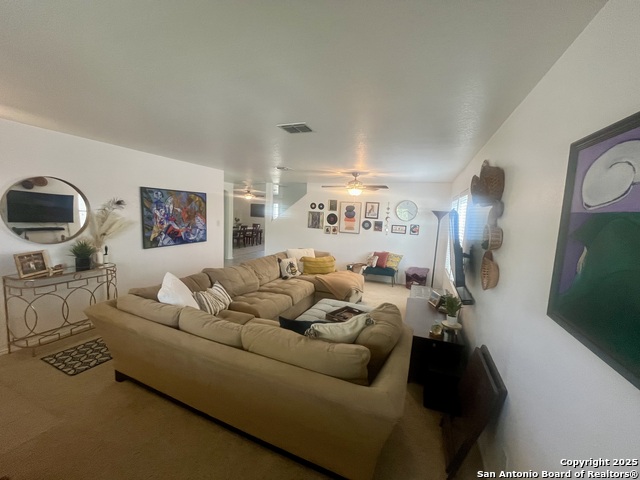Image 3 of 16 For 25618 Lost Creek Way