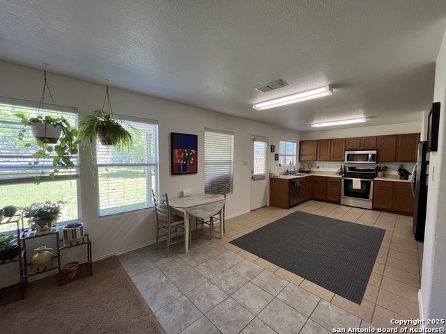 Image 7 of 16 For 25618 Lost Creek Way