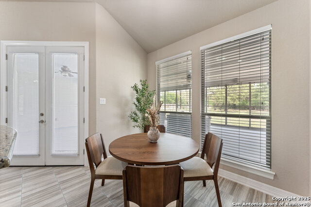 Image 20 of 68 For 4622 Tamaron Park