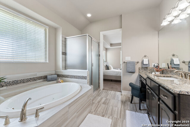 Image 35 of 68 For 4622 Tamaron Park