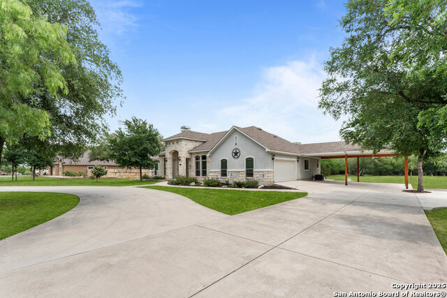 Image 4 of 68 For 4622 Tamaron Park
