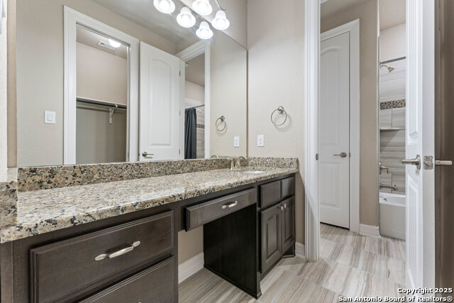 Image 41 of 68 For 4622 Tamaron Park