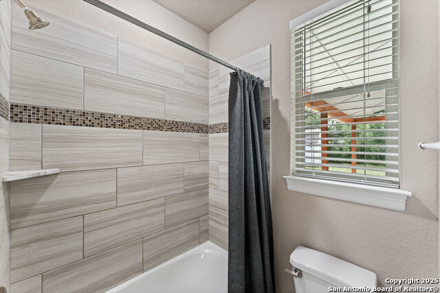 Image 43 of 68 For 4622 Tamaron Park