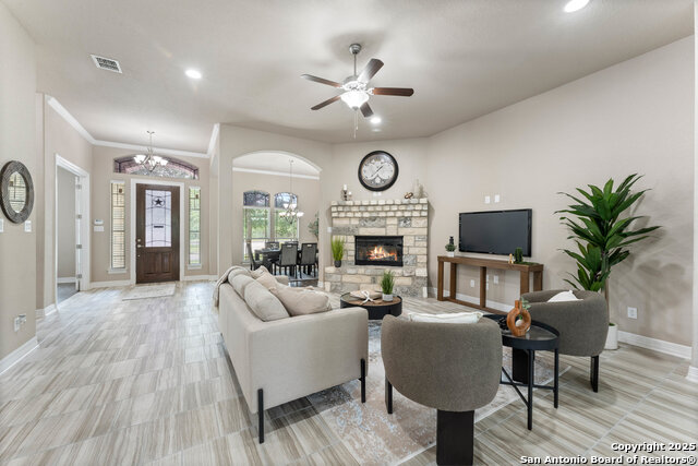 Image 9 of 68 For 4622 Tamaron Park