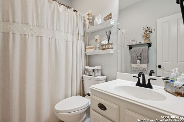 Image 21 of 32 For 9610 Rocksprings