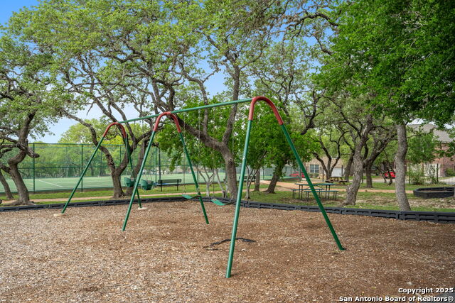Image 27 of 32 For 9610 Rocksprings