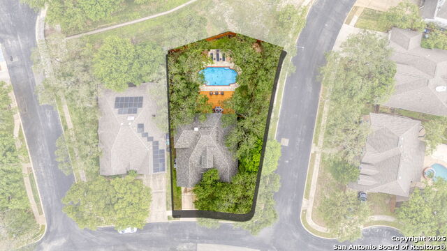 Image 4 of 32 For 9610 Rocksprings