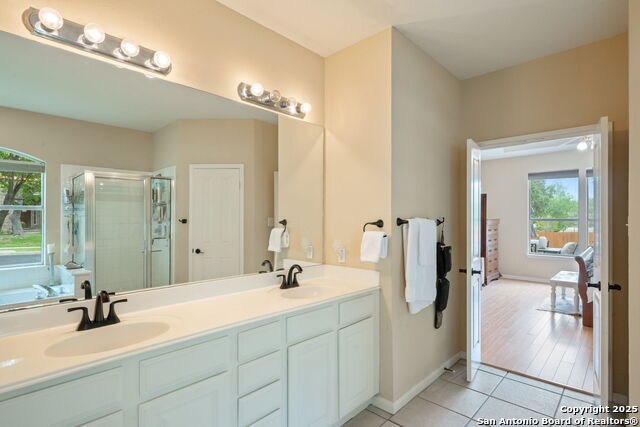 Image 7 of 32 For 9610 Rocksprings