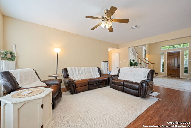 Image 9 of 32 For 9610 Rocksprings