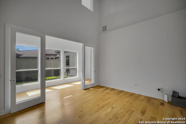 Listing photo id 8 for 22932 Estacado