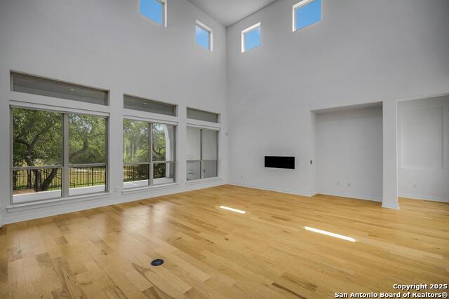 Listing photo id 12 for 22932 Estacado