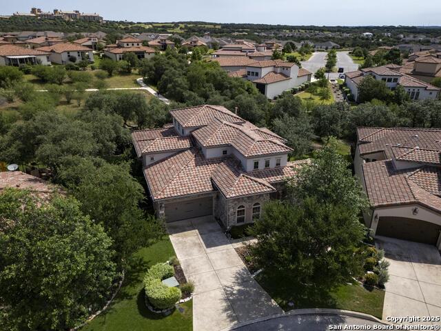 Listing photo id 46 for 22932 Estacado