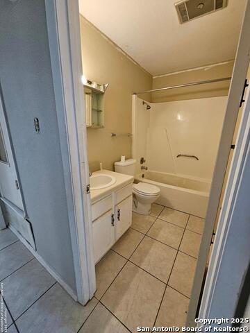 Image 11 of 18 For 5814 Cliffmont