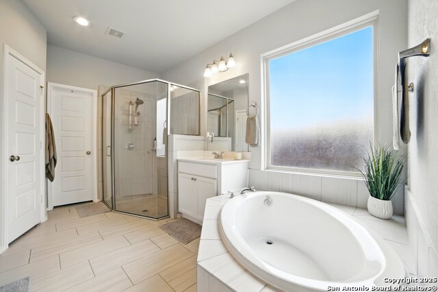 Image 14 of 25 For 9125 Yearling St