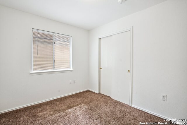Listing photo id 22 for 6631 Walnut Valley