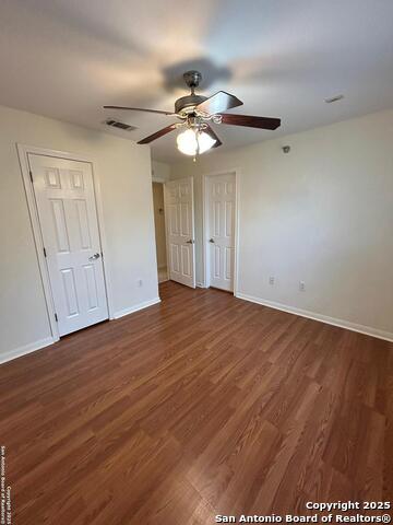 Listing photo id 8 for 7323 Snowden Dr 1301