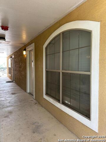 Listing photo id 0 for 7323 Snowden Dr 1301