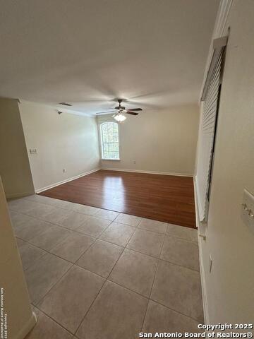 Listing photo id 2 for 7323 Snowden Dr 1301