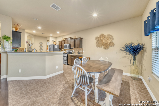 Image 13 of 32 For 511 Fort Apache