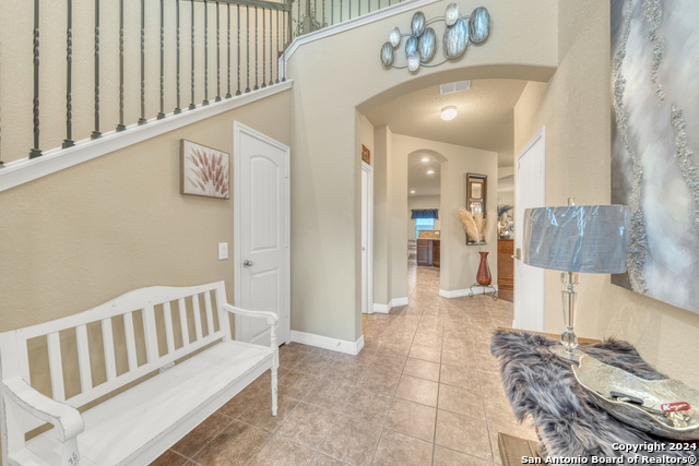 Image 8 of 32 For 511 Fort Apache