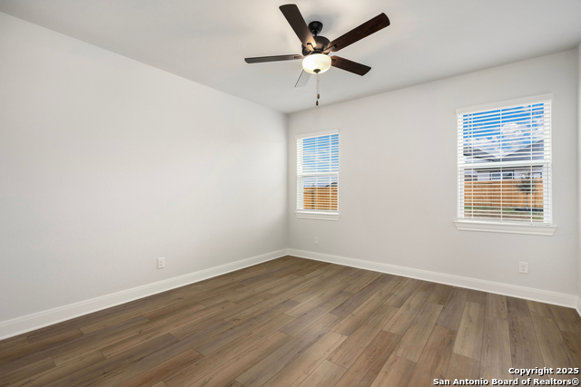 Image 11 of 16 For 9614 Nubuck Branch