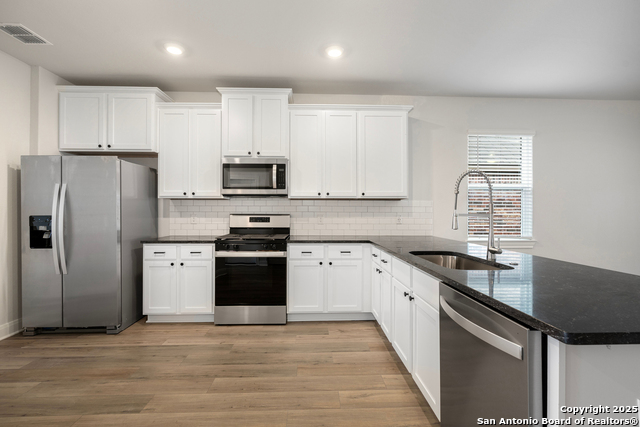 Image 9 of 16 For 9614 Nubuck Branch