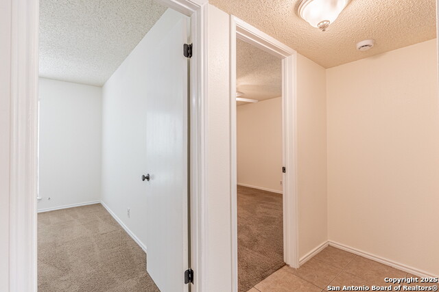 Image 17 of 31 For 10563 Starcrest Dr