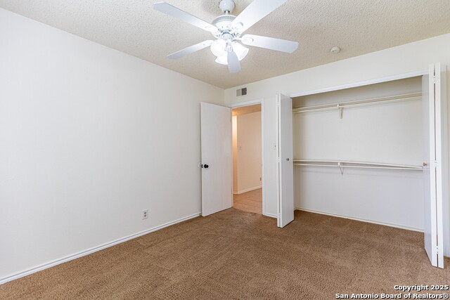 Image 21 of 31 For 10563 Starcrest Dr