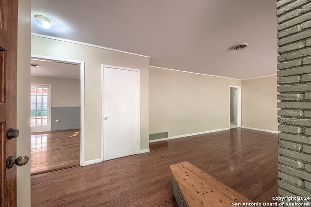 Details for 506 Larkwood Dr, San Antonio, TX 78209