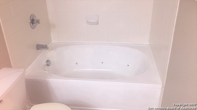 Image 21 of 22 For 10047 Powderhouse Dr