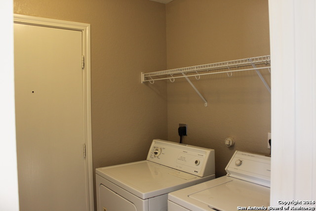 Image 9 of 22 For 10047 Powderhouse Dr