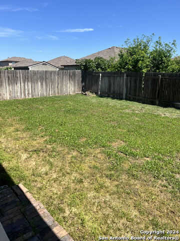 Image 16 of 16 For 2649 Mccrae  