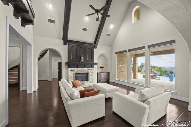 Image 7 of 22 For 8315 Winecup Hill