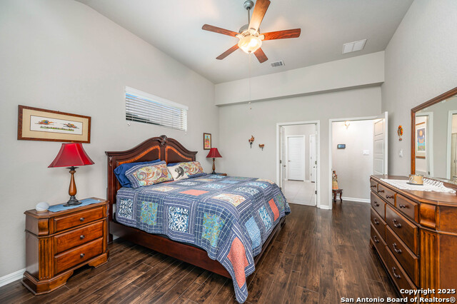 Image 14 of 31 For 19215 Rose Cove