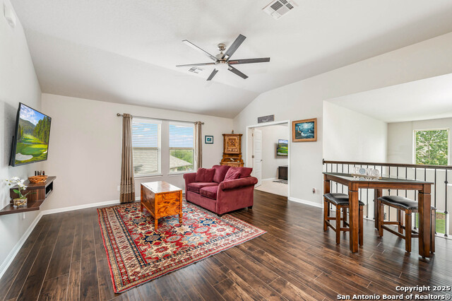 Image 18 of 31 For 19215 Rose Cove