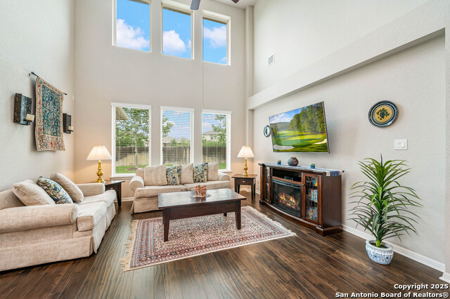 Image 6 of 31 For 19215 Rose Cove