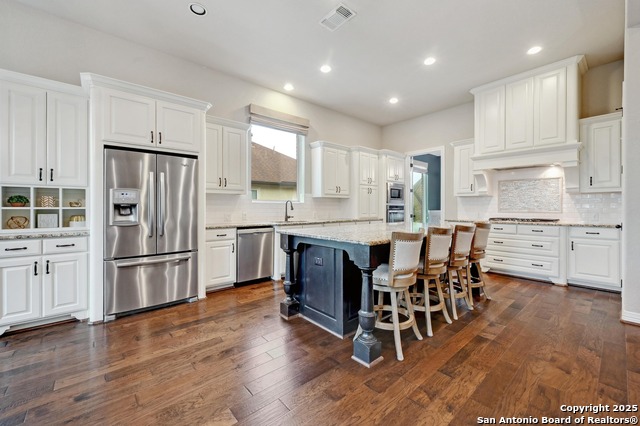 Image 17 of 54 For 28706 Kings Gate
