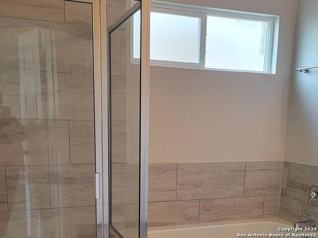 Listing photo id 28 for 609 Steele Shallows