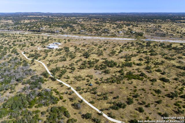 Image 7 of 22 For 620 Rio Vista Rd