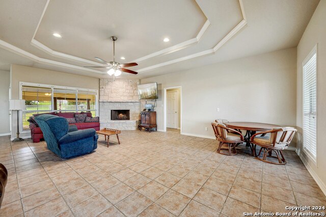 Image 13 of 26 For 101 Creekside Terrace