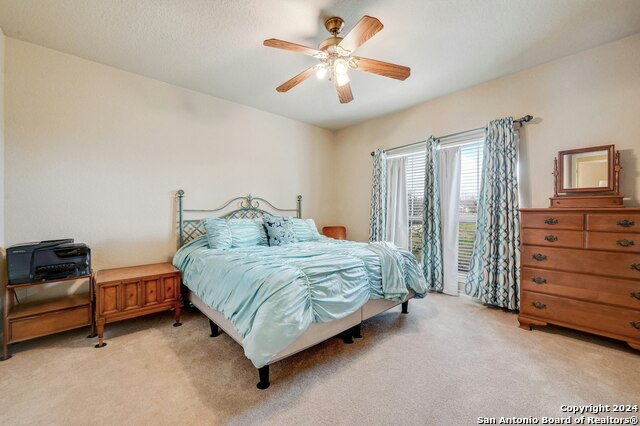 Image 17 of 26 For 101 Creekside Terrace