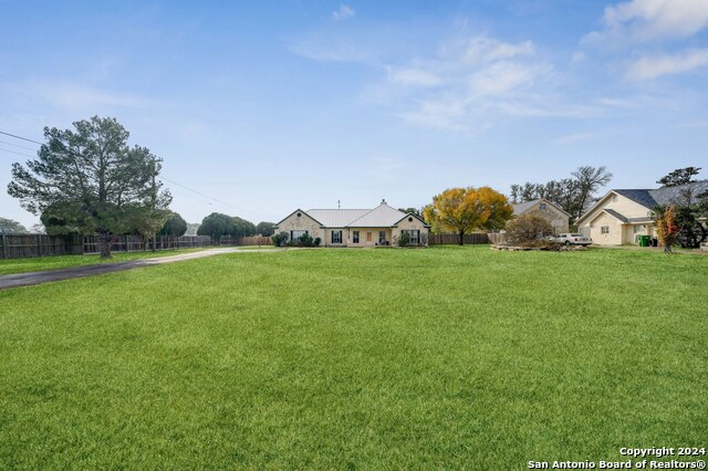 Image 4 of 26 For 101 Creekside Terrace