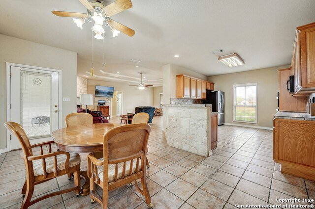 Image 8 of 26 For 101 Creekside Terrace