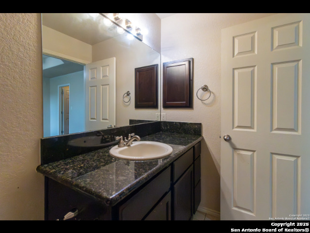 Image 15 of 28 For 1121 Brown Rock Dr.