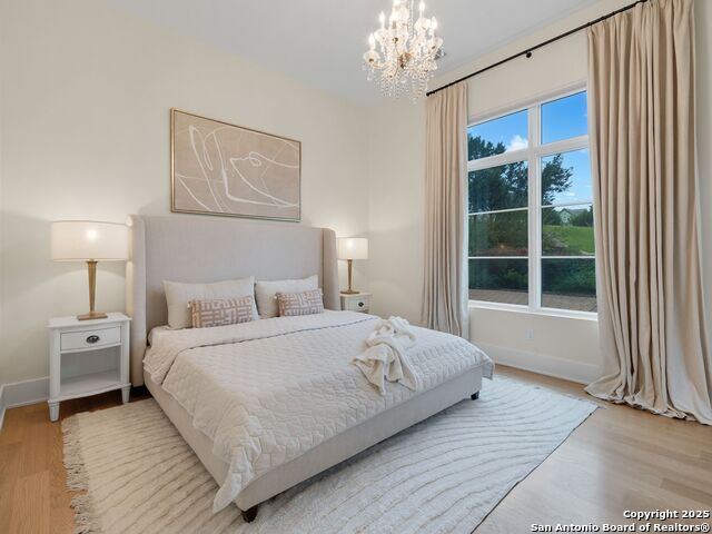 Listing photo id 15 for 4701 Peralta Lane