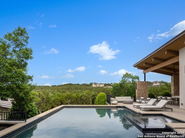 Listing photo id 37 for 4701 Peralta Lane