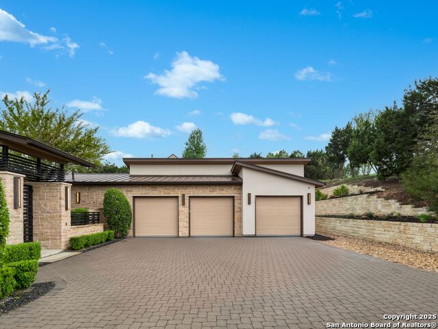 Listing photo id 45 for 4701 Peralta Lane