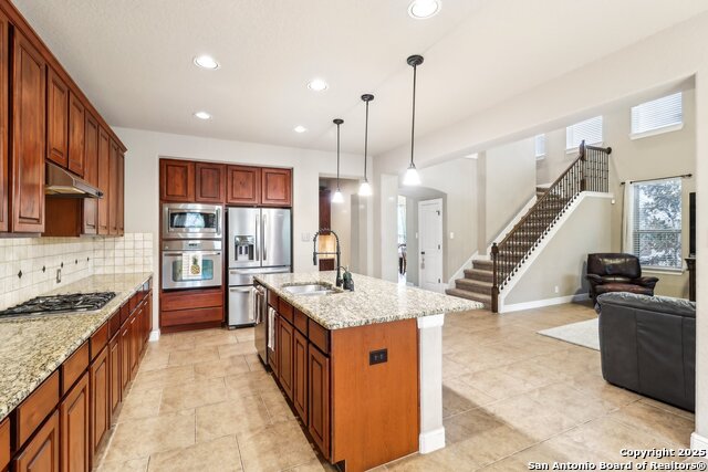 Image 14 of 44 For 11814 Lampasas Trl